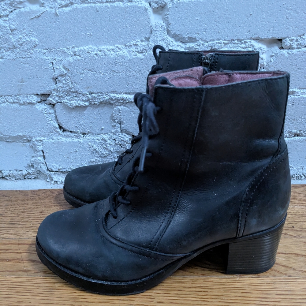 DANSKO 40 Black Ankle Boots